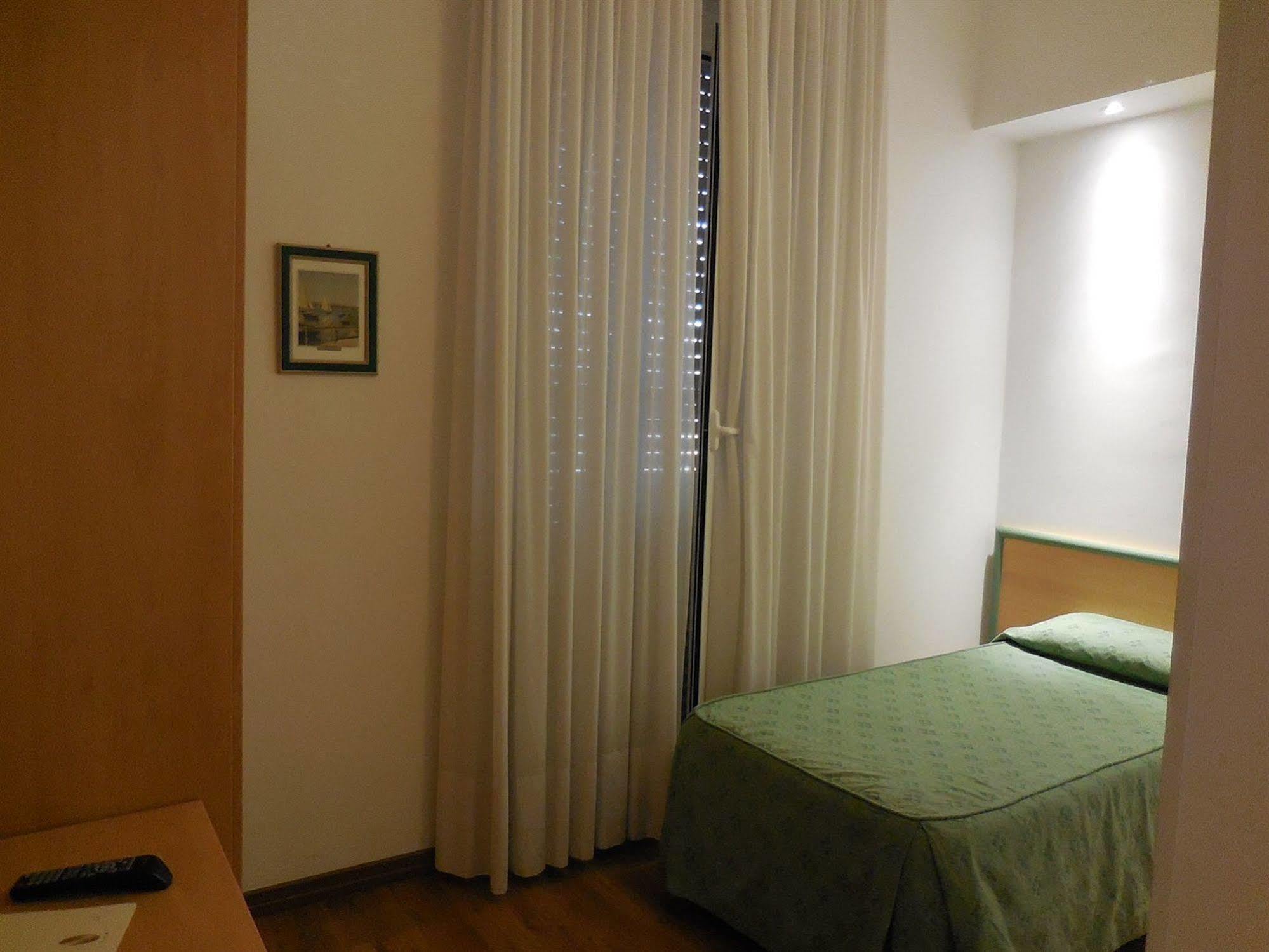 Hotel Iris Janov Exteriér fotografie